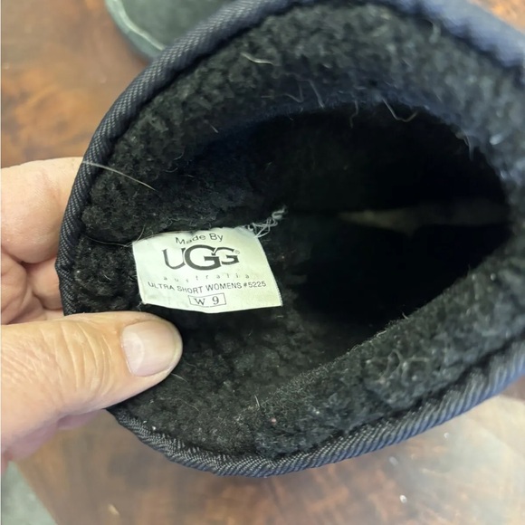 UGG snow boots women’s 9 black/green suede mid calf - Picture 6 of 6